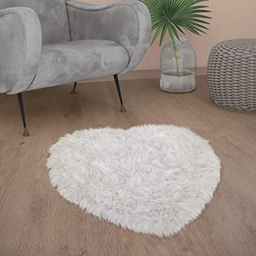 Paco Home Kunstfell Fellteppich Imitat Teppich Hochflor Sitzkissen Herzform Rund Fell Form, Grösse:80x75 cm Herz-Form, Farbe:Weiß