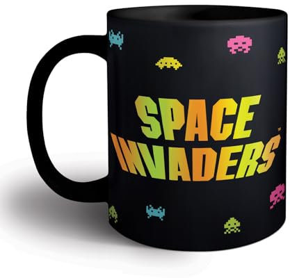 Space Invaders Tasse im Metallic Design - Kaffeetasse mit 350ml Füllvolumen - Retro Deko für Nostalgiker - 80er Jahre Accessoires - Space Invaders