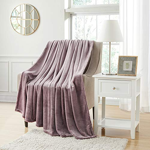 BOURINA Fluffy Fleece Throw Blanket Soft All Season Sofa Lavender 127x152cm | Cozy fluffy fleece blanket, warm lightweight cover, washable decor throw for indoor sofa and bedroom daily use
