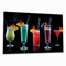 Wallario Herdabdeckplatte/Spritzschutz aus Glas, 1-teilig, 90x52cm, für Ceran- und Induktionsherde, Bunte Cocktails vor schwarzem Hintergrund