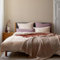 URBANARA Seretta Satin-Bettwäsche 135x200 cm & 80x80 cm I 100% Tencel™ Lyocell Made in Portugal Oeko Tex 100 I Seidig Glatt Traumhaft Weich Atmungsaktiv Nachhaltig I Champagner
