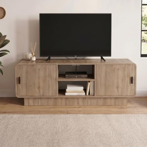 HOCUS PICUS TV Unit with 2 Soft-Close Doors & Open Media, Natural Oak | Shelving TV Stand for Screens Up to 55 Inch Engineered Wood with Cable Management, 140x39x50cm