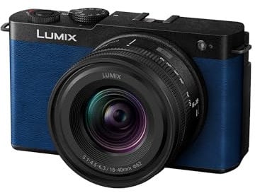 Panasonic Lumix DC-S9NE-A Videocamera mirrorless Full Frame Open Gate per vlogging, 24,2 MP, video 6K/4K, PDAF 779 punti, stabilizzazione dell'immagine, WiFi, Blu, con S-R1840E 18-40mm S Obiettivo