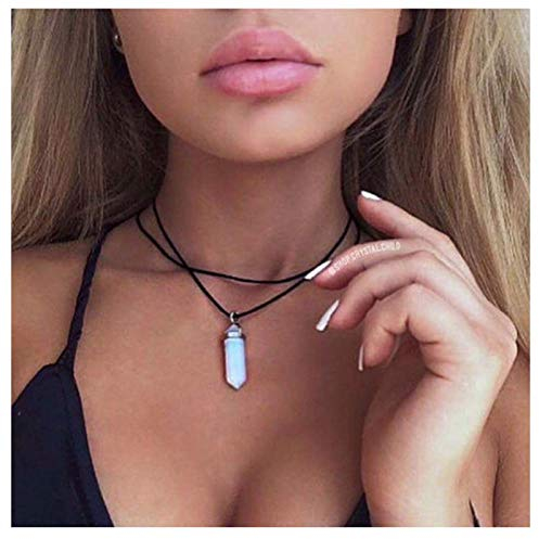 TseenYi - Collana bohémien con ciondolo con pietra di luna esagonale, con cordino in pelle scamosciata nero a strati, a girocollo, corta, gotica, da donna e ragazza