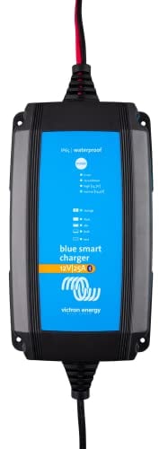 Victron Energy Blue Smart Batterie Ladegerät 12-Volt 25 Ampere 230V - Autobatterie Ladegerät - Batterieerhaltungsgerät und Desulfator - IP65 Geschützt - Bluetooth - CEE 7/16