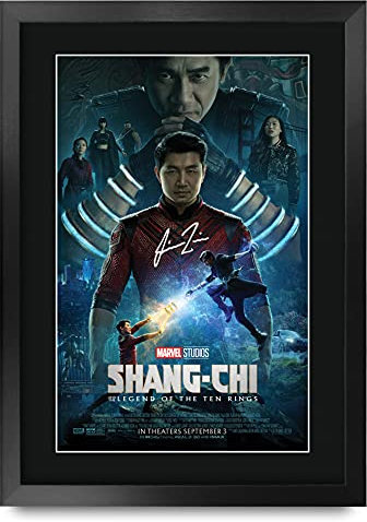 HWC Trading FR A3 Shang-Chi and the Legend of the Ten Rings Simu Liu, Awkwafina Geschenke Geduckter Poster Signiertes Autogramm Foto für Fans von Film Memorabilien - A3 Framed