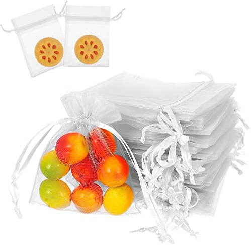 Xinzistar 50Pcs Organza Gift Bags, 7 X 9 cm Blanc Cadeau Sacs À Cordon Pochettes Bijoux Faveur De Mariage Sacs pour Fête De Noël Anniversaire Coquillage Bonbons Chocolat Maille Pochettes (Blanc)