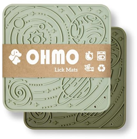 OHMO Tapis de Léchage Chien, Tapis de lechage pour Chiot Chat(Petite, 2 Paires Inspiré par Ciel étoilé, pour soulager l'anxiété de l'animal, Silicone de qualité Alimentaire