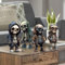 4-teiliges Totenkopf Deko Skelett Figuren Set aus Kunstharz Skelett Statuen Dekoration Einzigartige Totenkopf Ornamente für Halloween Zuhause Zimmer Schreibtisch Büro