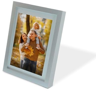 Aktual - Marco de fotos 30x40 cm color Plata hecho de madera MDF - Marcos de Fotos con panel de Cristal - Portafotos muy bonitos ideal para decoración - Contiene paspartú extraíble de cartón