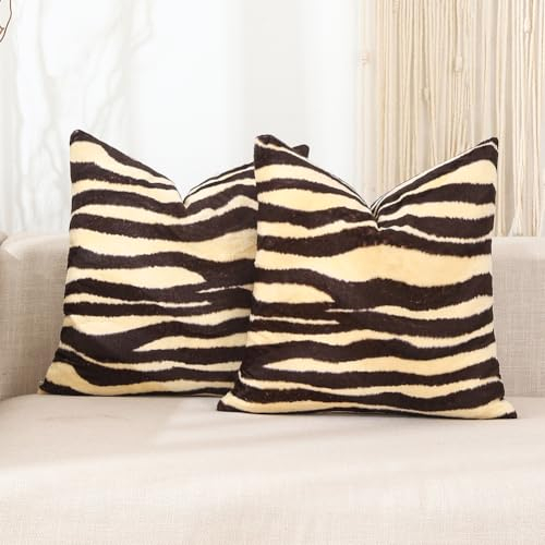 CARRIE HOME Zebra-Dekor-Kissenbezüge mit Tierdruck, weicher Samt, 45,7 x 45,7 cm, 2 Stück, moderne Bauernhaus-Heimdekoration für Schlafzimmer, Couch, Sofa (ohne Kissenfüllung)