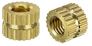 sourcing map Gerändelte Einsatzmuttern – 200 Stück M3 x 4 mm Länge x 5,4 mm OD Innengewinde Messing Gewinde Einbettungsmutter für 3D-Drucker