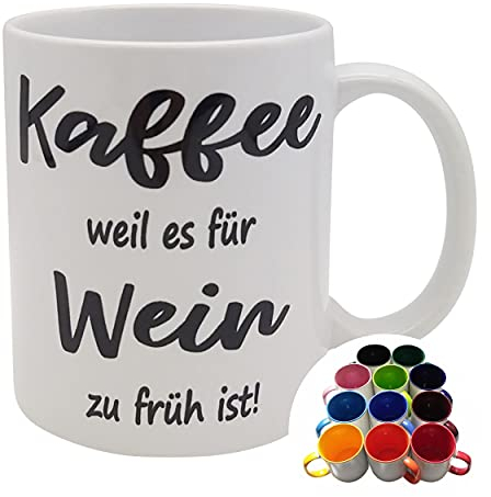 Tasse Kaffee weil es für Wein zu früh ist – dunkelrot