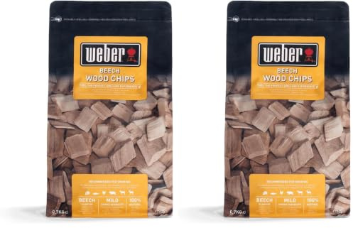 Weber Buchenholz Räucherchips (700g Packung) - dezent, süßliches Aroma, ideal für Käse, Gemüse, Fisch, Geflügel & Schwein, EU-Produkt, nachhaltig gewonnen, FSC zertifiziertes Holz (17621)