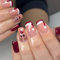24Pcs Noël Faux Ongles Court Carré, Français Press on Nails Paillettes Rouges Ongles à Coller avec Chapeau de Noël Wapiti Motifs, Acrylique Hiver Bâton sur Ongles pour Femmes et Filles
