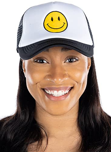 Funky Junque Trucker-Mütze aus Schaumstoff, Schwarz-weißer Hut/gelber Smiley, Einheitsgröße