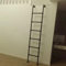 An der Wand montierte Metall-Feuerleiter, Schwarze Dachboden-Etagenbettleiter, Notfall-Kellerfensterbrunnen-Ausstiegsleiter für Dach/Garage im Freien, belastbar mit 330 Pfund(200cm/79in)
