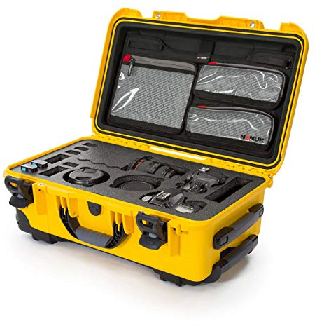 Nanuk 935 wasserdichter Hartschalenkoffer mit Deckel Organizer und Schaumstoffeinlage für Canon, Nikon – 2 DSLR-Körper und Objektiv/Objektive – Gelb