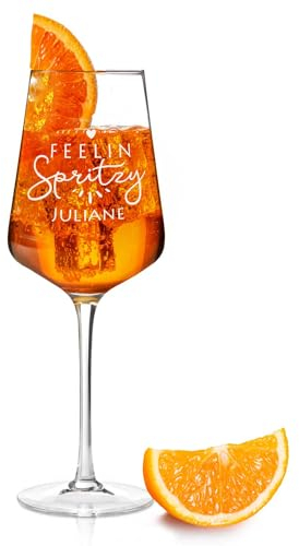 GRAVURZEILE Leonardo Aperol Glas mit Gravur - Feelin Spritzy - Personalisiert mit Namen - Geschenkidee für Aperol Spritz & Cocktail Liebhaber - Weinglas für Sangria & Lillet - Farbe: Puccini