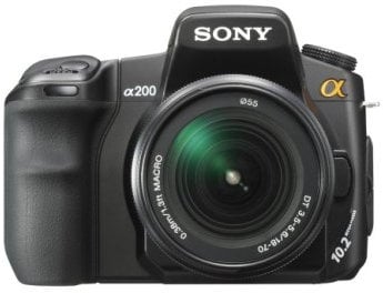 Sony A200 DSLR Camera with DT 18-70mm Lens