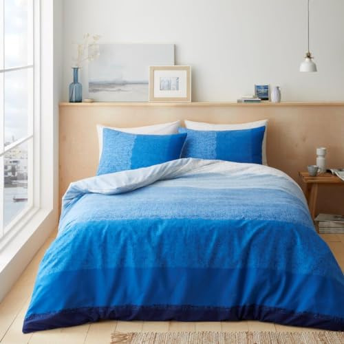 Lions Urban Ombre Duvet Cover with Pillowcase, Poly Cotton Reversible Bedding Set, Easy Care Soft Quilt Covers, Machine Washable, Navy Blue, King Size, 230x220cm