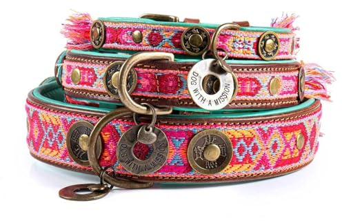Dog with a Mission - Hundehalsband XS | Farbenfroh in Rosa und Türkis | Boho, Ethno, Ibiza, Hippie | Ideal für kleine Hunde | Handgemacht | Modisch und Bunt | Aus weichem Echtes Leder | 2 cm Breit