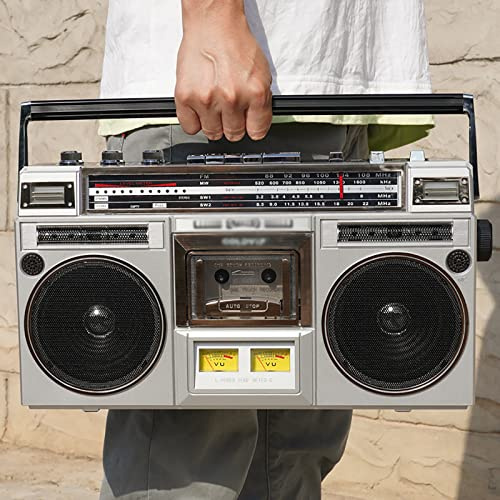 Kassette mit AM/FM-Radio und integrierten Stereo-Lautsprechern, umfangreiche Bluetooth-Kompatibilität für schnelles Pairing