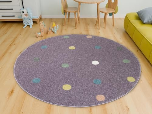 AKCILA Lima runder Kinder Teppich Lila 140 cm, Kinderzimmer Kurzflor Teppiche| Kinderteppich Mädchen| Kids Carpet |Spielteppich Kinder Babyzimmer Tepich |gepunktetes Muster |Wohnzimmer Teppich