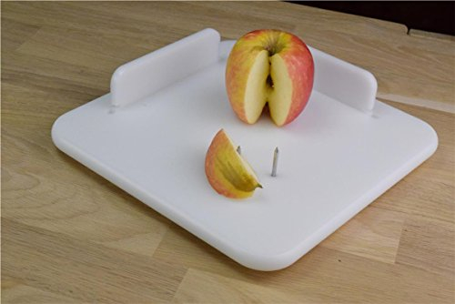 Schneidebrett weiß mit Fixiernägeln