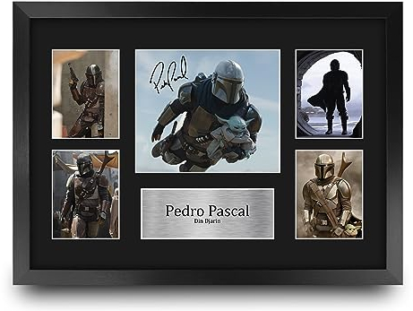 HWC Trading FR A3 Pedro Pascal The Mandalorian Geschenke Geducktes Signiertes Autogramm Fotodisplay Montagedisplay für Fans von Fernsehshows - A3 Gerahmt