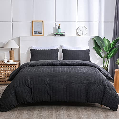 AveLom Seersucker Duvet Cover Set King Size (104 x 90 inches), 3 Pieces (1 Duvet Cover + 2 Pillow Cases), Black Ultra Soft Washed Microfiber, Textured Duvet Cover with Zipper Closure, Corner Ties