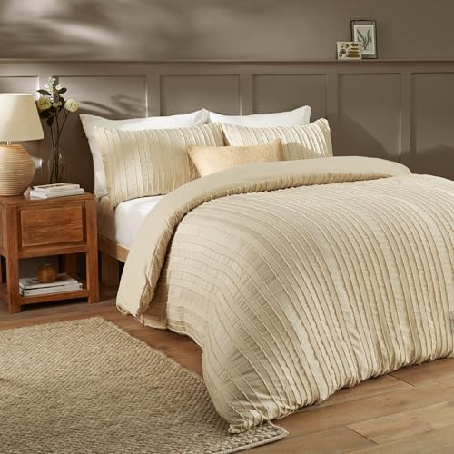 Duvet Day Harrison Stripe Duvet Cover Set – Minimal Tufted Design with Soft-Touch Fabric and Easy-Care Finish (Linen - Double)