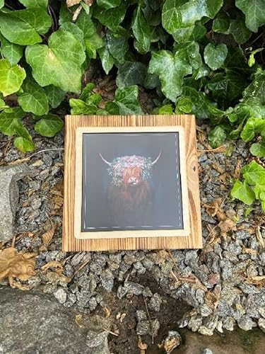 Black Forest Schwarzwaldbilder auf Holz Siggi“ 20 x 20 x 1.8 cm Design trifft Geschichte, eine perfekte Kombination aus modern und rustikal. (Originale von Sebastian Wehrle)