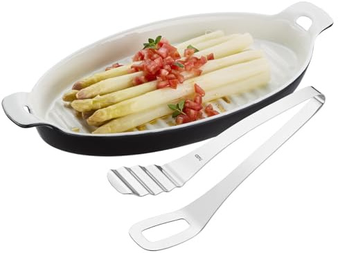 GEFU Servierplatte Presento mit Zange - Keramik & Edelstahl - Weiß | Hitzebeständige Servierplatte bis 220 °C mit Rillenboden für Fleisch und Spargel, spülmaschinengeeignet, 2-teiliges Set