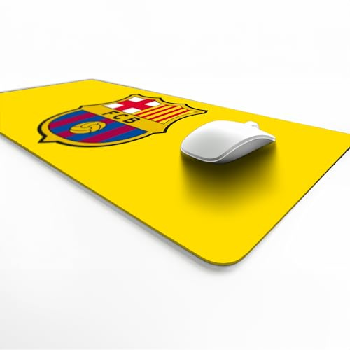 Licensed Décor FC Barcelona Schreibtischunterlage – Vollfarbiges Wappen auf Marke gelb – 43 x 90 cm