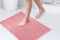 Emma Barclay Noodle Soft Touch Rutschfester Badezimmerteppich in Rosa – Duschmatte 40 x 60 cm
