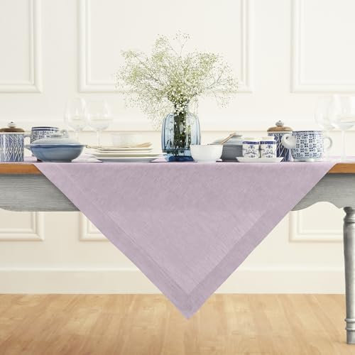 Solino Home Quadratische Tischdecke, Leinen, 132 x 132 cm, 100 % reines Leinen, Chambray-Lavendel-Tischdecke – Athena, maschinenwaschbar, Tischdecke für den Sommer