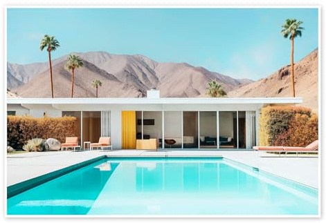 Posterlounge California Dreaming - Palm Springs Pool in der Wüste Poster von Philippe HUGONNARD 60 x 40 cm Blau Wandbilder Wanddeko