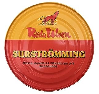 Surströmming - harengs fermentés dans la boîte traditionnelle