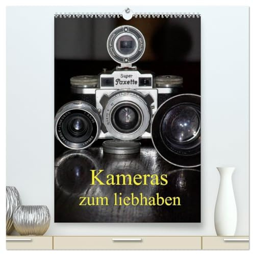Kameras zum liebhaben (hochwertiger Premium Wandkalender 2026 DIN A2 hoch), Kunstdruck in Hochglanz: Klassische Fotoapparate der 20er bis 70er Jahre. (CALVENDO Hobbys)