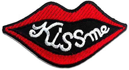 Catch the Patch Kiss Me - (Größe: 10 x 4,7 cm) Aufnäher, Bügelbilder, Aufbügler, Applikationen, Patches, Sticker zum Aufbügeln oder Aufnähen – für Kleidung, Taschen, Jacken
