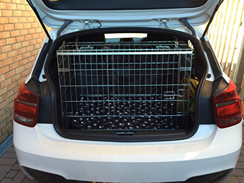 Pet World Large 36 Sloped Car Dog Crate – Compatible with BMW 1 Series – UK Designed, Steel Travel Cage – Emergency Escape Hatch – Folds Flat – Free Comfort Mat – Easy Assembly