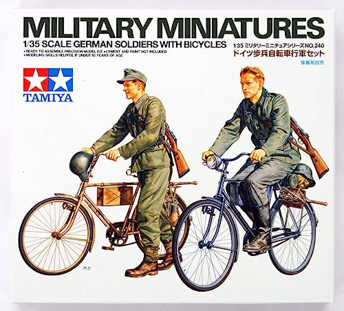 Tamiya 35240 German Soldiers With Bicycles 1:35 Scale Model Kit