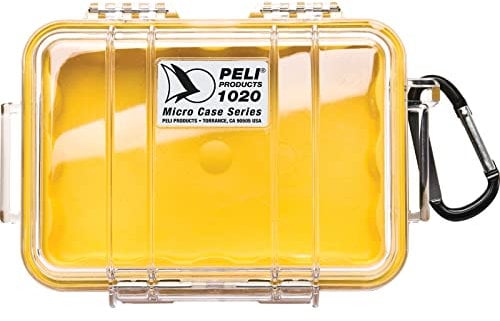 PELI 1020 Micro Case, wasserdichte Schutzbox für Kleine Utensilen, IP67-Zertifiziert, 0,5L Volumen, Transparent/Gelbe Gummieinlage