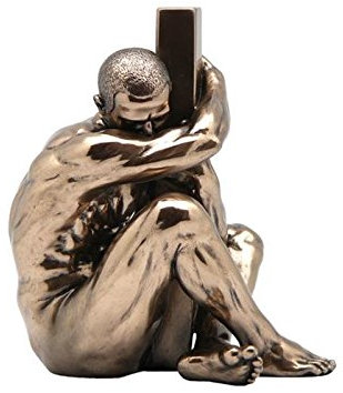 13,3 cm Figur Sitzender Stecker Nude Arme um Post Display Decor