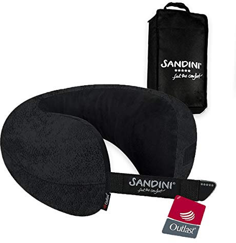 SANDINI TravelFix Regular Size – Outlast Antikleder-Optik – Premium Reisekissen Made in EU/Nackenkissen mit ergonomischer Stützfunktion – Gratis Transporttasche mit Befestigungs-Clip