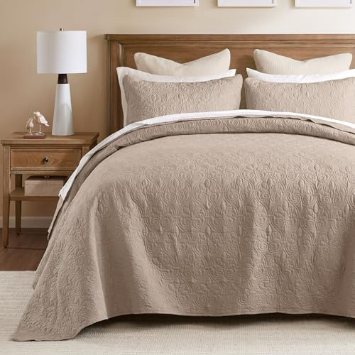 Madison Park King Quilt Bedding Set, Cottage-Inspired Damask, 3PC