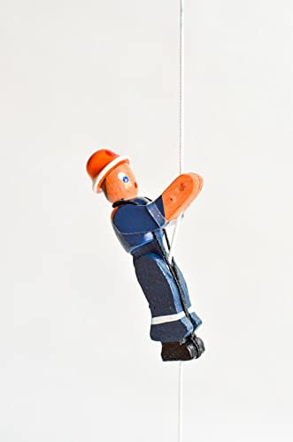Rudolphs Schatzkiste Holzspielzeug Kletterfigur Jugendfeuerwehr Höhe=6,5 (Kletterseil ca 45 cm) cm NEU Kletterspielzeug Klettern Klettermaxe Kraxelhuber Kletterer Holzspielzeug Spielzeug Bergsteiger