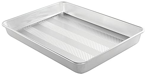 Nordic Ware Prism 13 X 18 High-Sided Sheet Cake Pan, 1 Pack