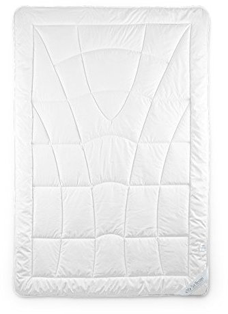 Sei Design® Premium Bettdecke 220x200 mit weichstem Mikrofaserbezug und hochwertiger Steppung ERGO. Füllung aus hochqualitative silikonisierte Hohlfaser, sehr weich und anschmiegsam. Für Allergiker empfohlen, übergang, perlweiß